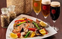 每人招待<b>飲料</b>1杯